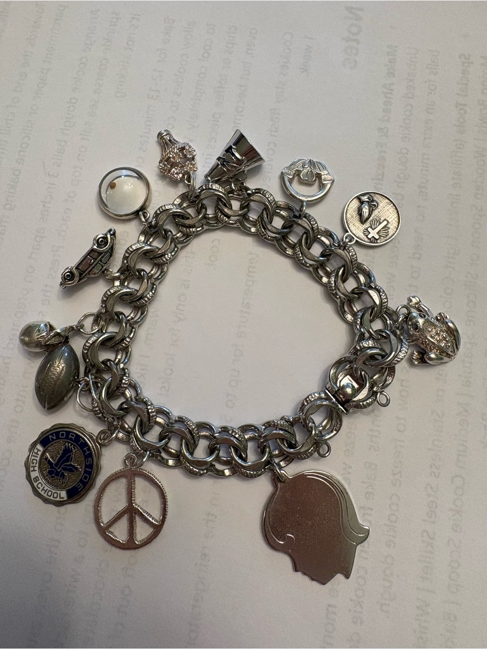 Vintage Sterling Silver Charm Bracelet With 11 Charms - Picture 3 of 5